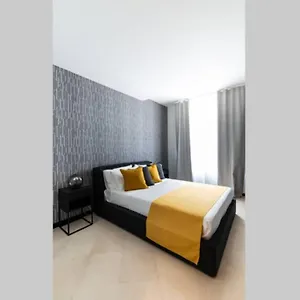 Apartamento Laus App.2 - Art & Design Nel Cuore Di - Via Dante Alighieri, Bari