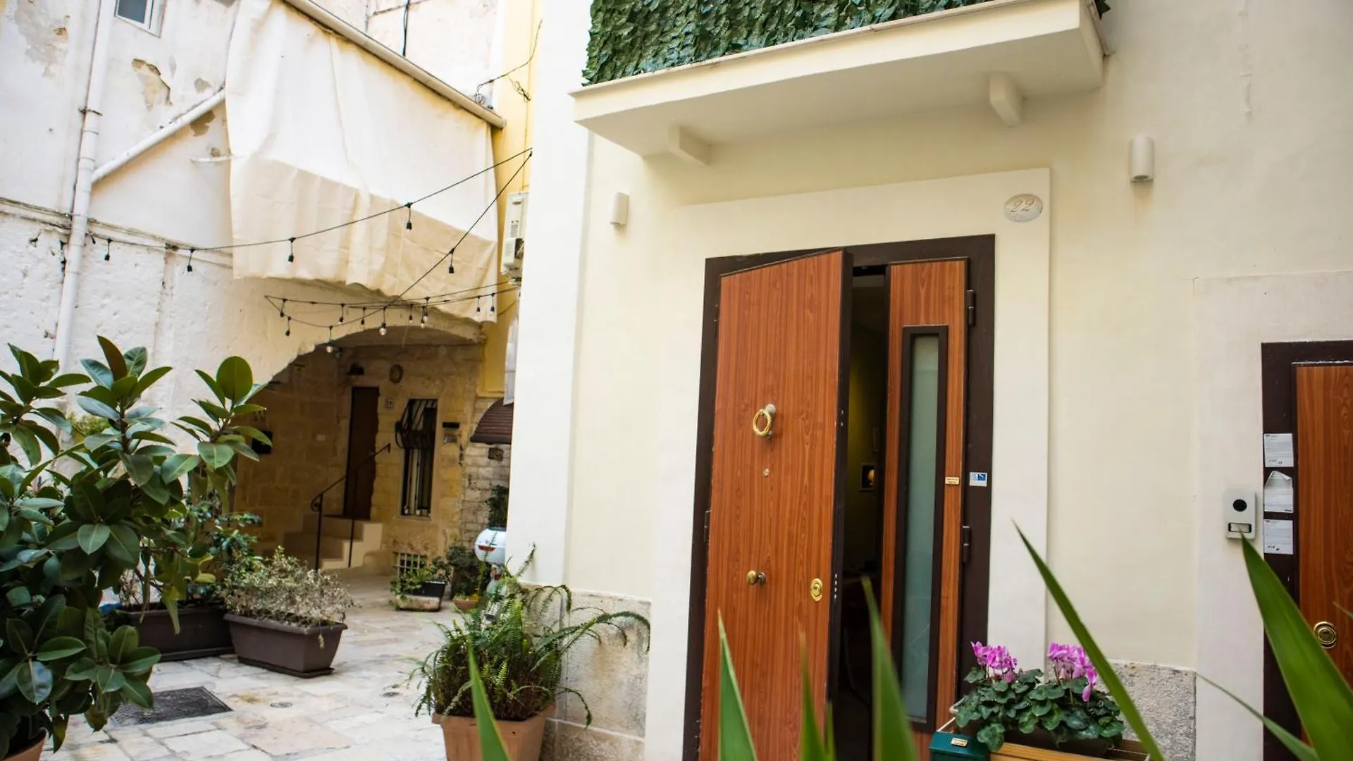 Arco Alto Apartment Bari