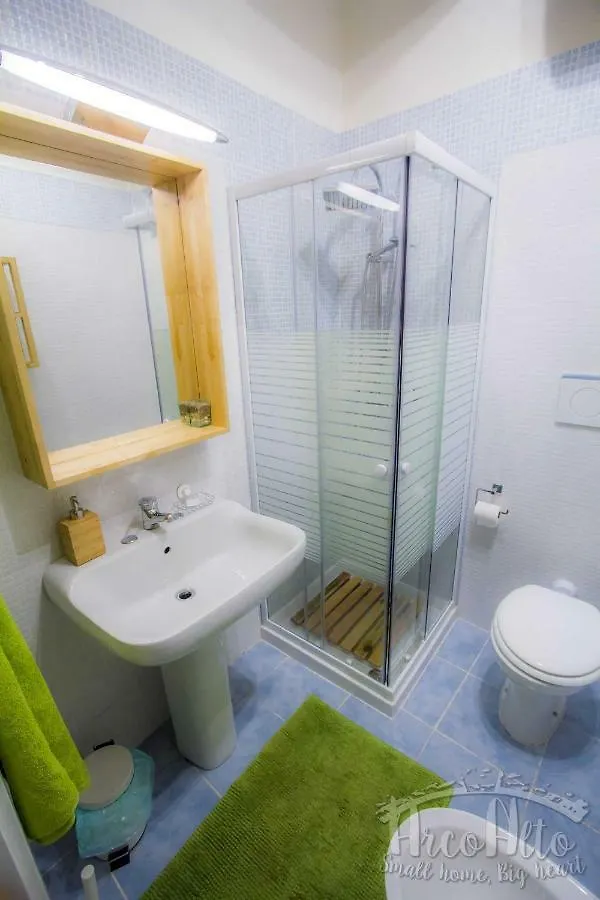 Arco Alto Apartment Bari 0*,  Italien