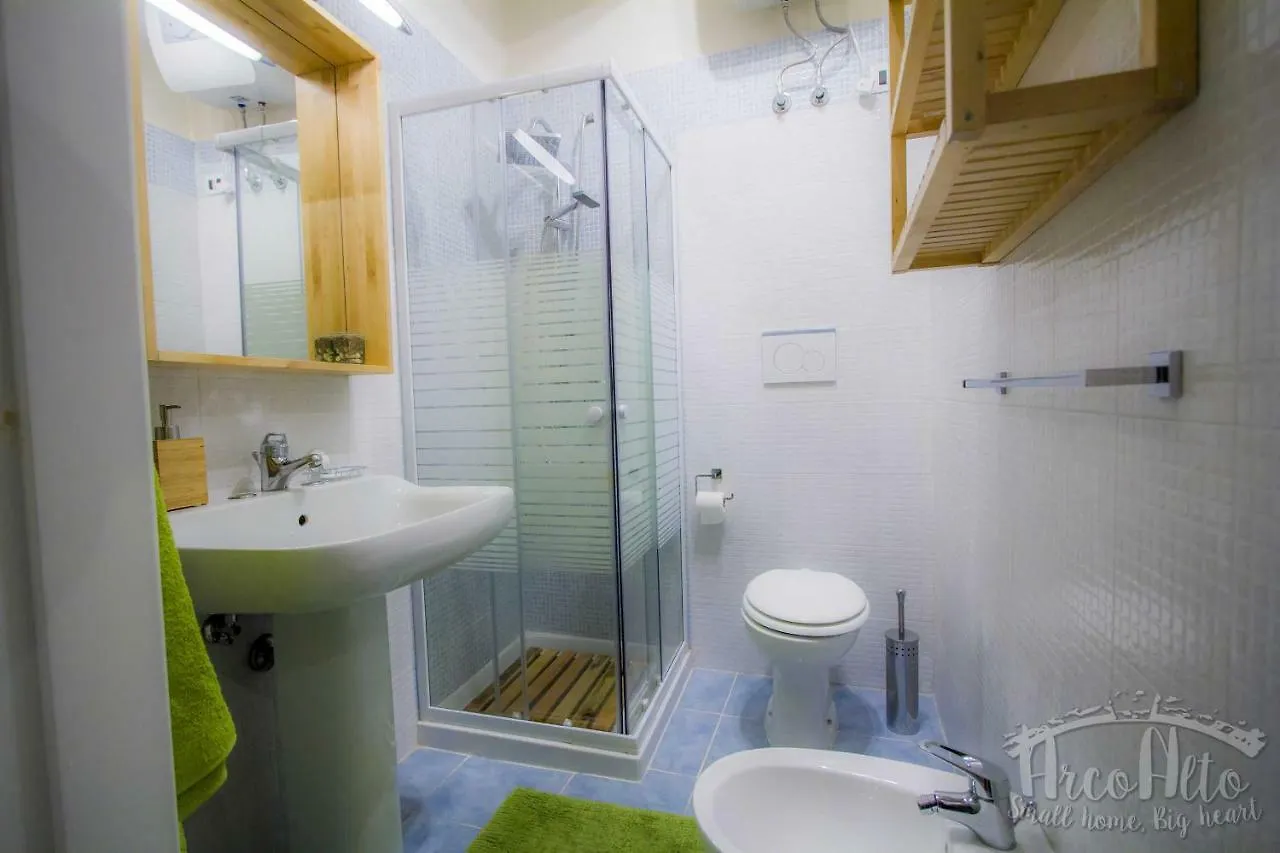 Arco Alto Apartment Bari Italien