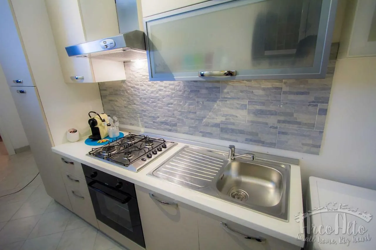 Arco Alto Apartment Bari